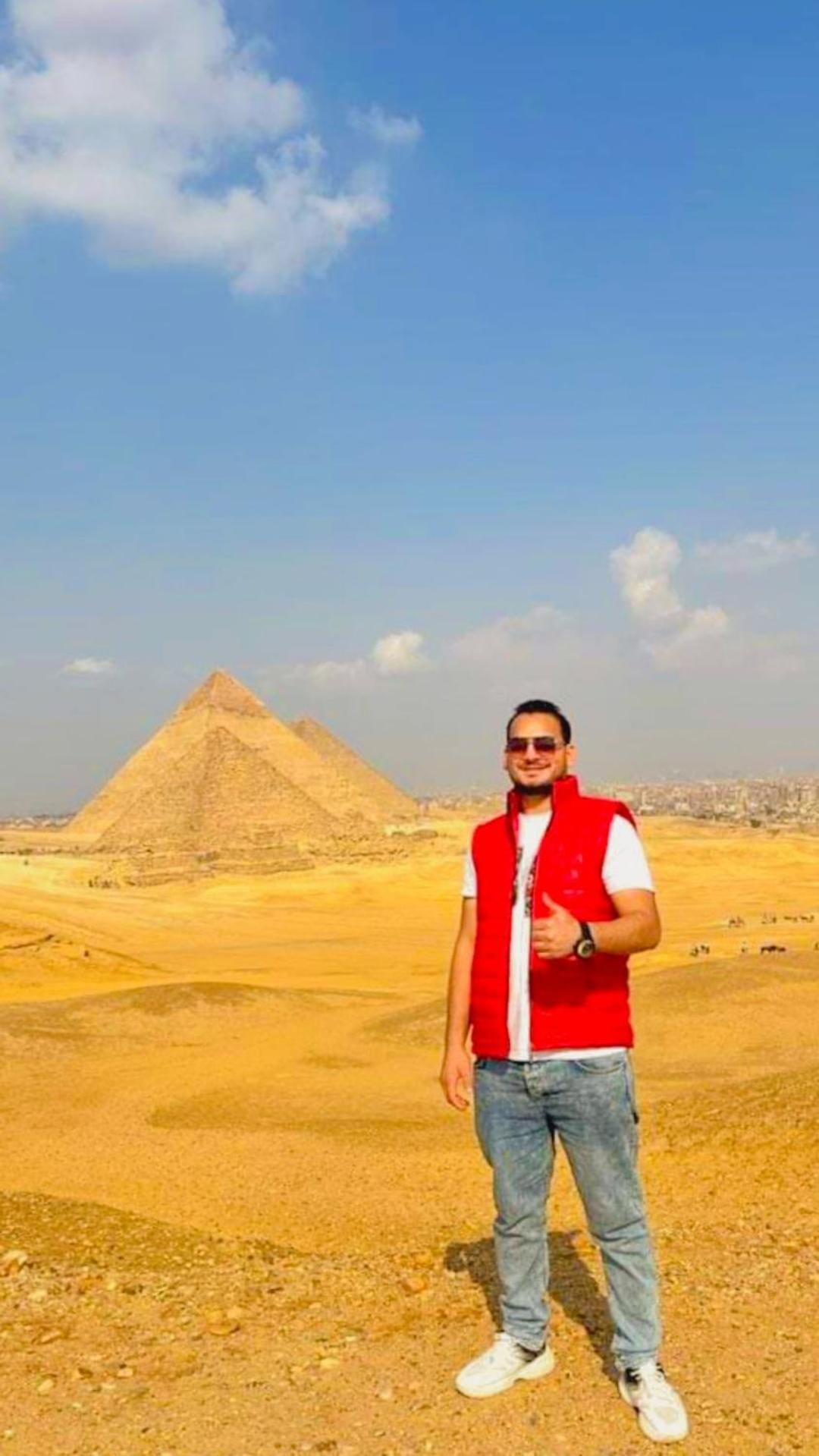 Mesho Falcon Pyramids View Inn Kafret el-Gabal Exterior foto